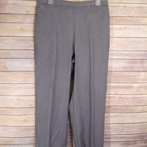 NWT Alfred Dunner Dress pants, Size 14